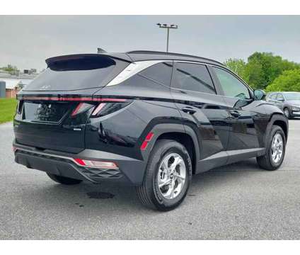 2022 Hyundai Tucson SEL is a Black 2022 Hyundai Tucson SUV in East Petersburg PA