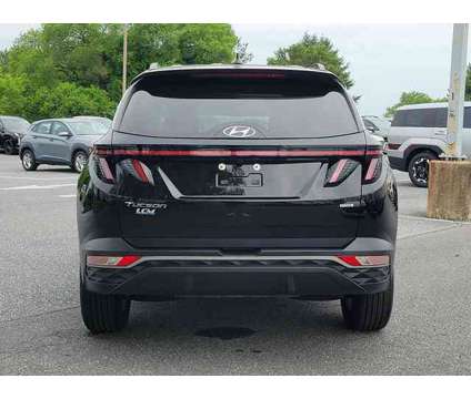 2022 Hyundai Tucson SEL is a Black 2022 Hyundai Tucson SUV in East Petersburg PA