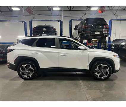 2022 Hyundai Tucson SEL is a White 2022 Hyundai Tucson SUV in Brooklyn NY