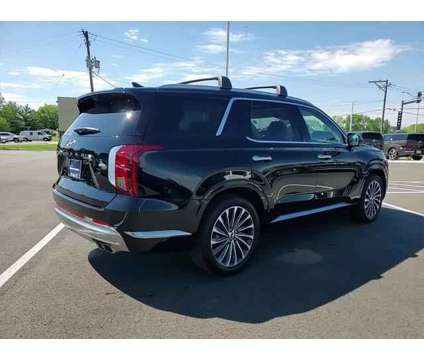 2023 Hyundai Palisade Calligraphy is a Black 2023 SUV in Joliet IL