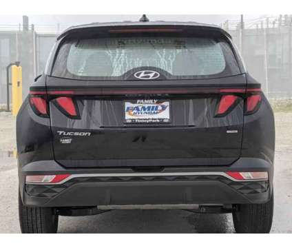 2024 Hyundai Tucson SE is a Black 2024 Hyundai Tucson SE SUV in Tinley Park IL