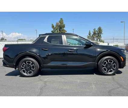 2023 Hyundai Santa Cruz SEL is a Black 2023 Truck in Visalia CA