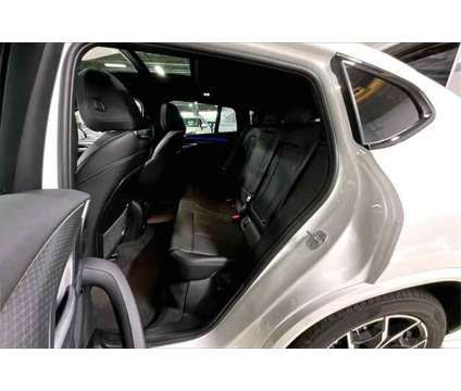 2024 BMW X4 xDrive30i is a White 2024 BMW X4 xDrive30i SUV in Grand Blanc MI