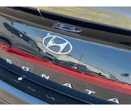 2020 Hyundai Sonata SEL is a Black 2020 Hyundai Sonata Sedan in Plainfield CT