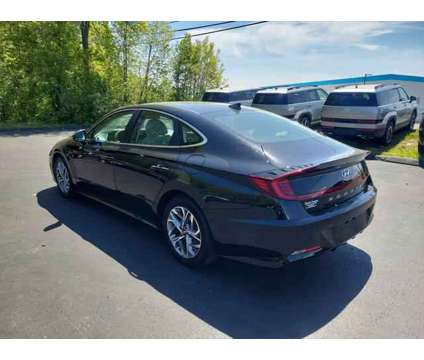 2020 Hyundai Sonata SEL is a Black 2020 Hyundai Sonata Sedan in Plainfield CT