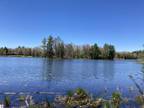 Lupton, Great property on pretty little Green Lake