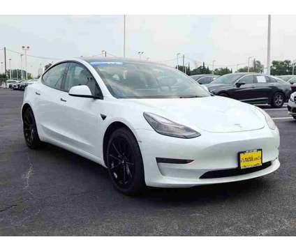 2022UsedTeslaUsedModel 3 is a White 2022 Tesla Model 3 Car for Sale in Houston TX