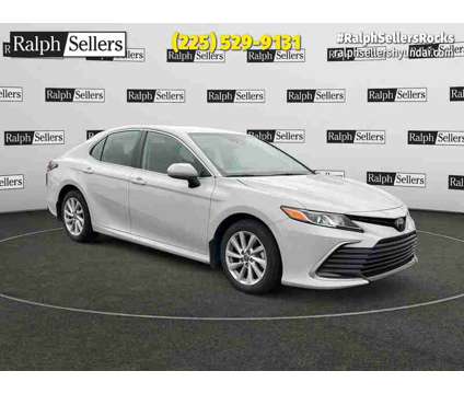 2022UsedToyotaUsedCamry is a Silver 2022 Toyota Camry Car for Sale in Gonzales LA