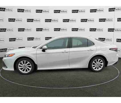 2022UsedToyotaUsedCamry is a Silver 2022 Toyota Camry Car for Sale in Gonzales LA