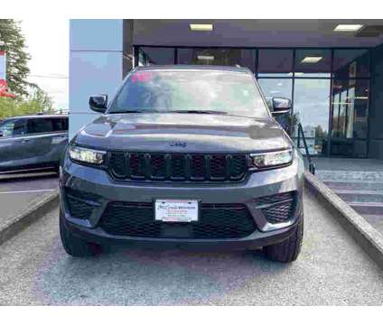 2023UsedJeepUsedGrand Cherokee is a Grey 2023 Jeep grand cherokee Car for Sale in Vancouver WA