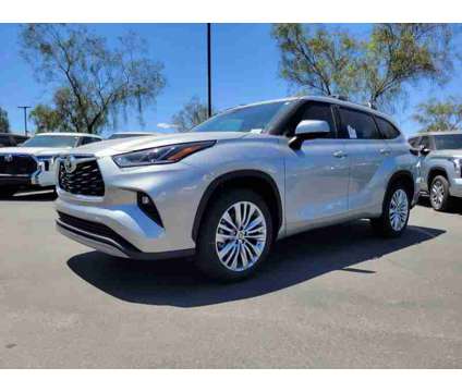 2024NewToyotaNewHighlander is a Silver 2024 Toyota Highlander Car for Sale in Henderson NV