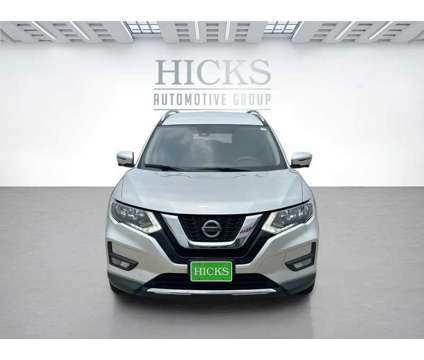 2020UsedNissanUsedRogue is a Silver 2020 Nissan Rogue Car for Sale in Robstown TX