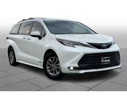 2021UsedToyotaUsedSienna is a White 2021 Toyota Sienna Car for Sale in Albuquerque NM