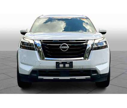 2023UsedNissanUsedPathfinder is a White 2023 Nissan Pathfinder Car for Sale in Bluffton SC