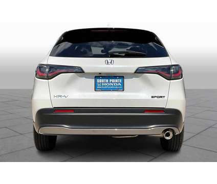 2025NewHondaNewHR-V is a Silver, White 2025 Honda HR-V Car for Sale in Tulsa OK