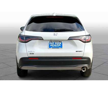2025NewHondaNewHR-V is a Silver, White 2025 Honda HR-V Car for Sale in Gulfport MS