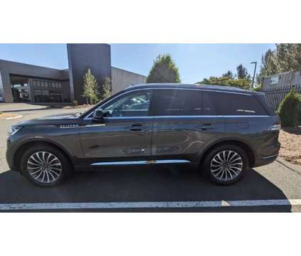 2020 Lincoln Aviator Reserve is a Grey 2020 Lincoln Aviator Car for Sale in West Springfield MA