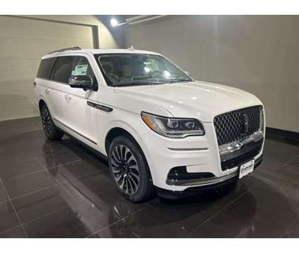 2024 Lincoln Navigator Black Label is a White 2024 Lincoln Navigator Black Label Car for Sale in Madison WI