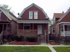 Home For Rent In Chicago, Illinois