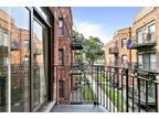 Condo For Sale In Chicago, Illinois