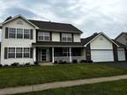 891 Bradley Ln