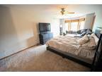 Condo For Sale In Oconomowoc, Wisconsin