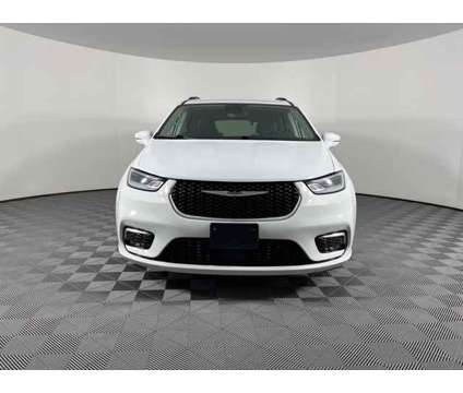 2022 Chrysler Pacifica Touring L is a White 2022 Chrysler Pacifica Touring Car for Sale in Charleston SC