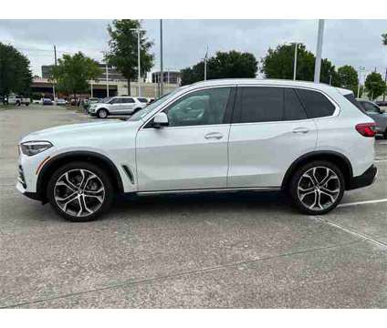 2020 BMW X5 sDrive40i is a White 2020 BMW X5 4.8is SUV in Houston TX