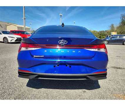 2021 Hyundai Elantra SEL is a Blue 2021 Hyundai Elantra Car for Sale in Orlando FL