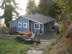 Fantastic view of Oakland Bay from this cozy home