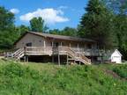 Country Ranch on 8.5 Wooded Acres! Potosi
