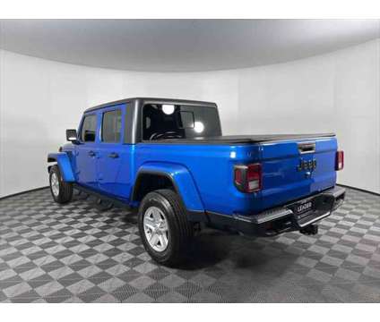 2021 Jeep Gladiator Sport S 4x4 is a Blue 2021 Truck in Palatine IL