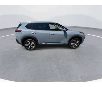 2021 Nissan Rogue SL Intelligent AWD is a Grey 2021 Nissan Rogue SL Station Wagon in Pittsburgh PA