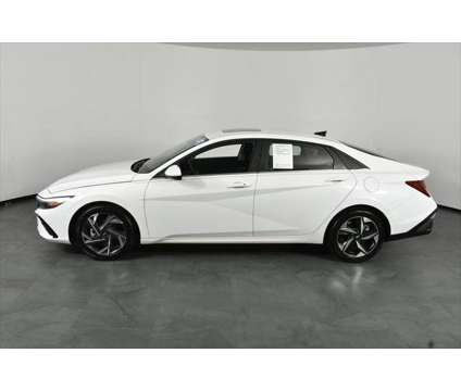 2024 Hyundai Elantra SEL is a White 2024 Hyundai Elantra Sedan in Orlando FL