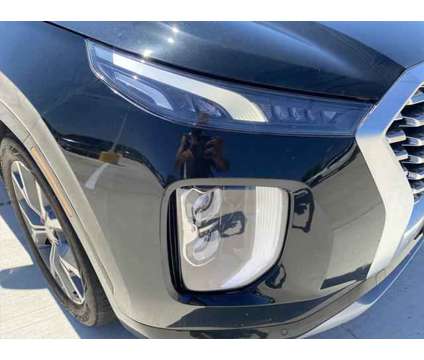 2022 Hyundai Palisade Limited is a Black 2022 SUV in Rosenberg TX