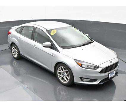 2015 Ford Focus SE is a Silver 2015 Ford Focus SE Sedan in Michigan City IN