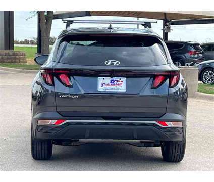 2024 Hyundai Tucson SEL is a Grey 2024 Hyundai Tucson SUV in Granbury TX