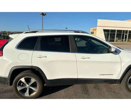 2020 Jeep Cherokee Limited 4X4 is a White 2020 Jeep Cherokee Limited SUV in Saint George UT