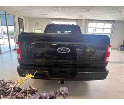 2021UsedFordUsedF-150 is a Black 2021 Ford F-150 Car for Sale in Milwaukee WI
