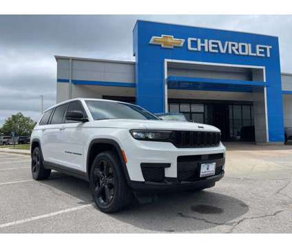 2021 Jeep Grand Cherokee L Altitude is a White 2021 Jeep grand cherokee Car for Sale in Olathe KS