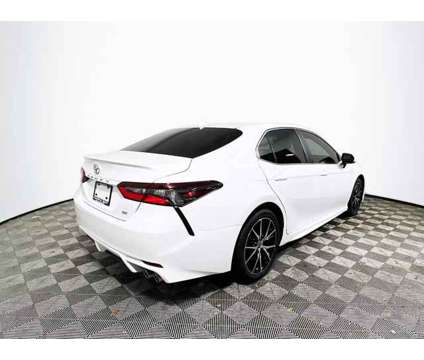 2023 Toyota Camry SE is a Silver 2023 Toyota Camry SE Car for Sale in Tampa FL