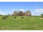 Farm House For Sale In Rogers, Texas