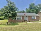 Home For Rent In Lillian, Alabama