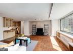 Condo For Sale In Arlington, Virginia