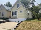 1322 S 15th St, Manitowoc, WI 54220