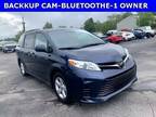 2020 Toyota Sienna LE 7 Passenger Auto Access Seat 4dr Front-Wheel Drive