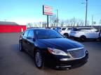 2012 Chrysler 200 Limited 4dr Sedan