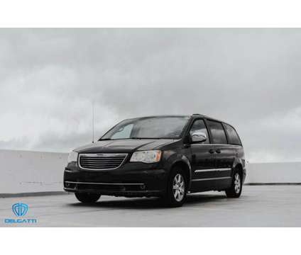2011 Chrysler Town &amp; Country for sale is a Grey 2011 Chrysler town &amp; country Car for Sale in Orem UT