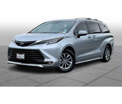 2022UsedToyotaUsedSienna is a Silver 2022 Toyota Sienna Car for Sale in Newport Beach CA