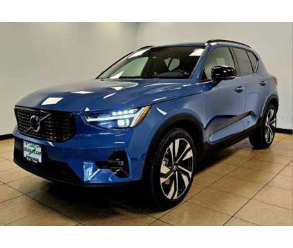 2024 Volvo XC40 Ultimate Dark Theme is a Blue 2024 Volvo XC40 Car for Sale in Saint Louis MO